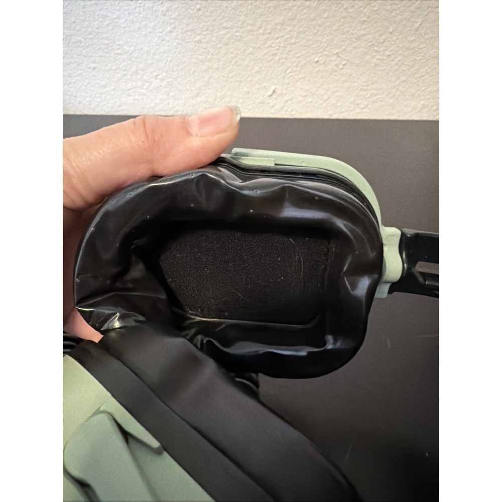David Clark Model H20-16 Pilot Headset Untested - Picture 7 of 9